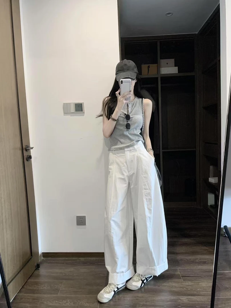 2025春夏新款复古高级感纽扣设计感无袖背心上衣百搭直筒休闲裤