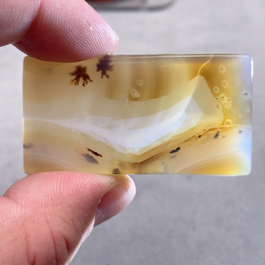 【闪购商品】玛瑙/玉髓颈饰未镶嵌