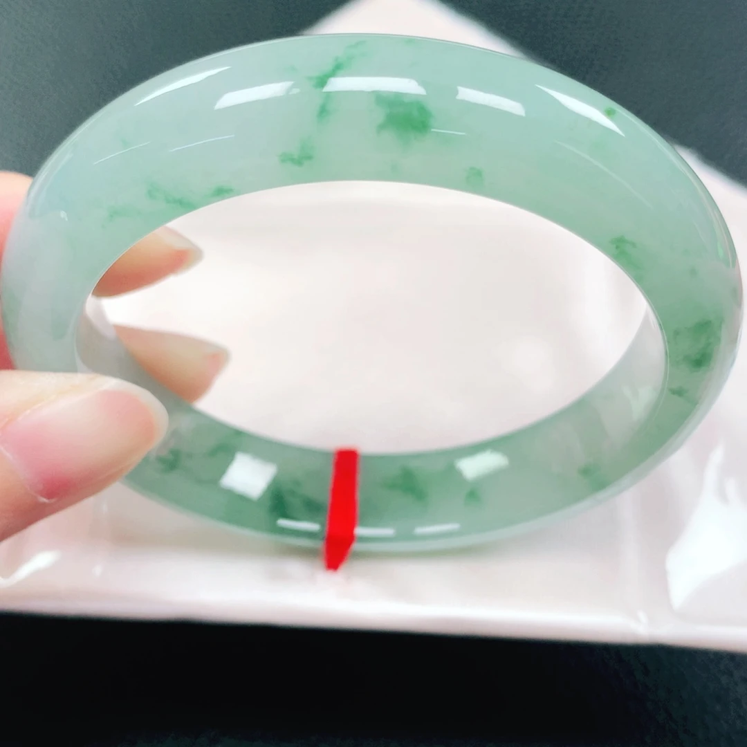未镶嵌手镯翡翠57圈