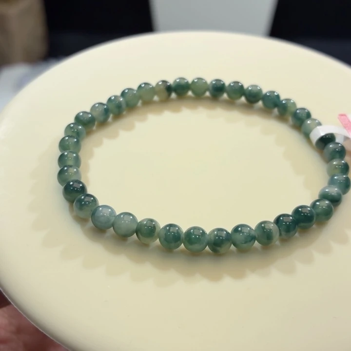 翡翠未镶嵌手链卡5
