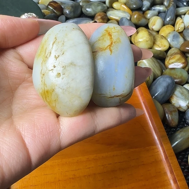 小***。未镶嵌和田玉（糖玉）挂件