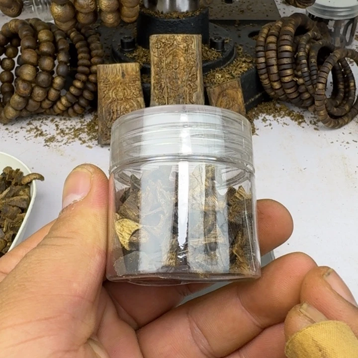 a***u沉香绿奇楠沉香10克边角料