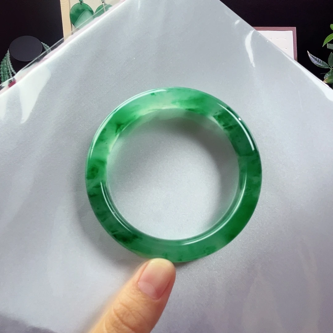 石英质玉未镶嵌手镯58