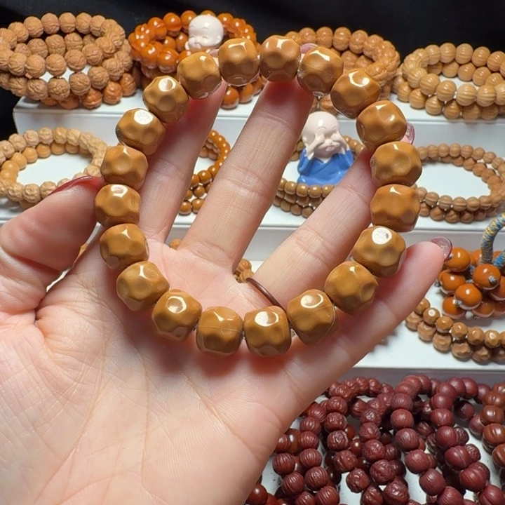 猴头核桃吊坠奶酪无相