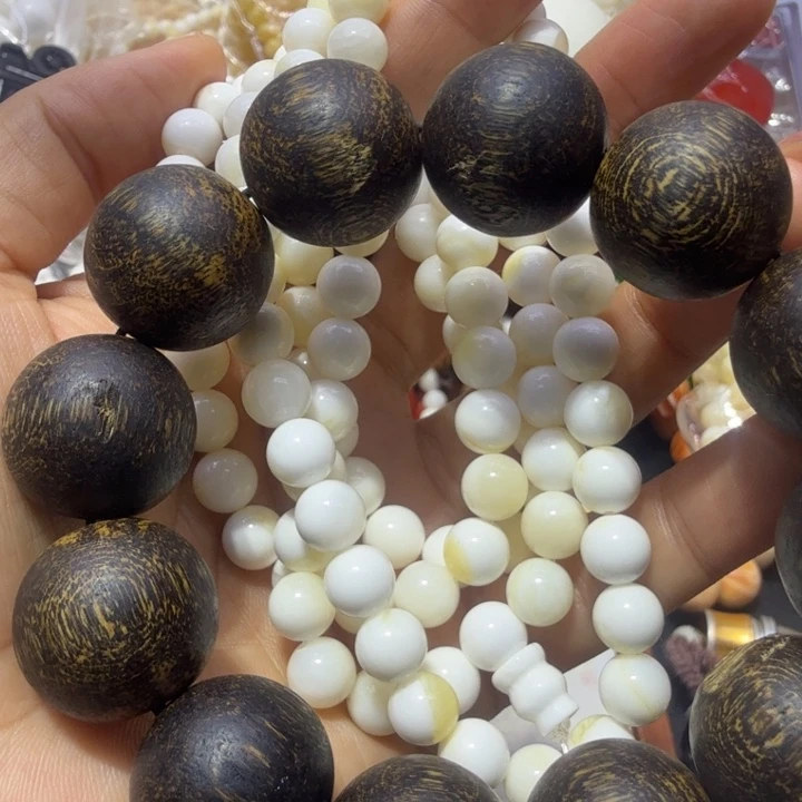 核桃手串/手链0.8/108带黄全品