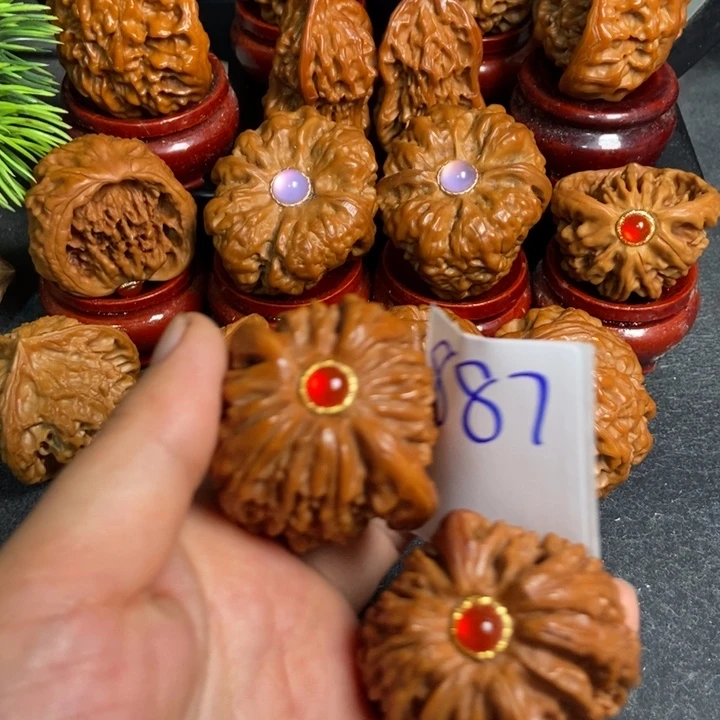 把件文玩核桃楼下887