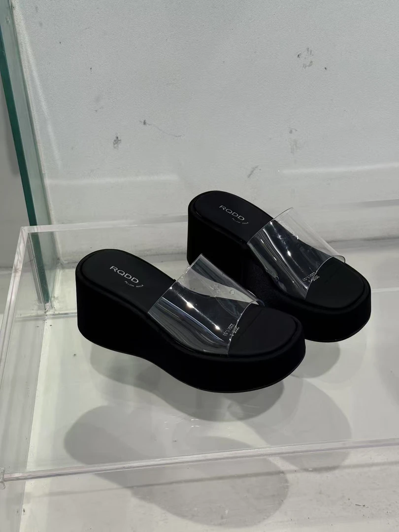 XIAOJIAOYA【618宠粉】“时尚百搭厚底拖鞋”（微瑕）no退no换