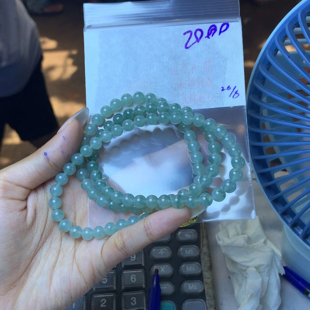 未镶嵌天然缅甸翡翠定制翡翠天然缅甸翡翠