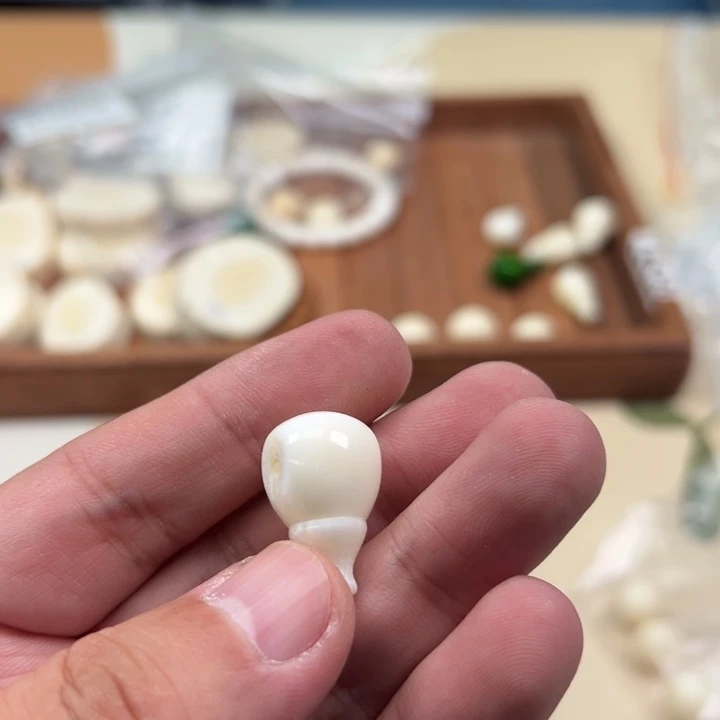 吊坠白玉菩提大**菜白色2984