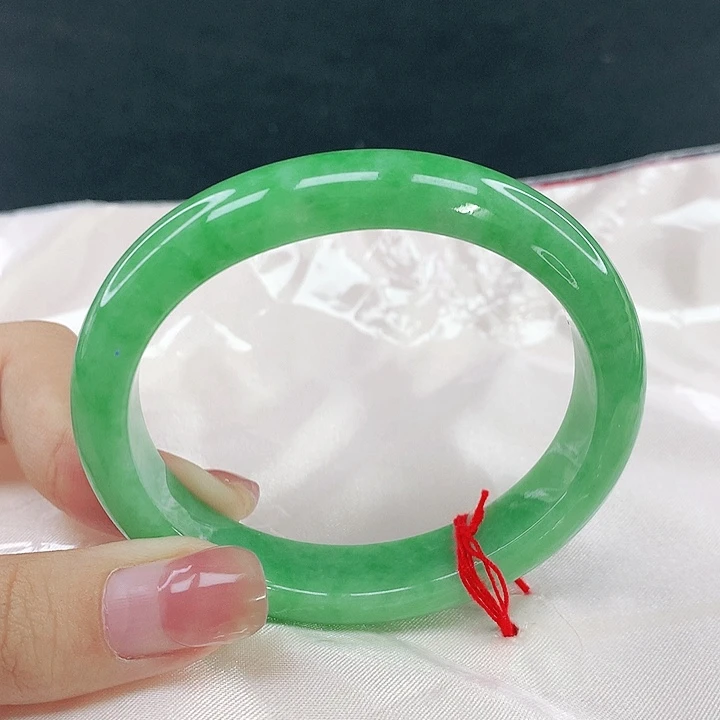 翡翠未镶嵌手镯圈55.4，15035