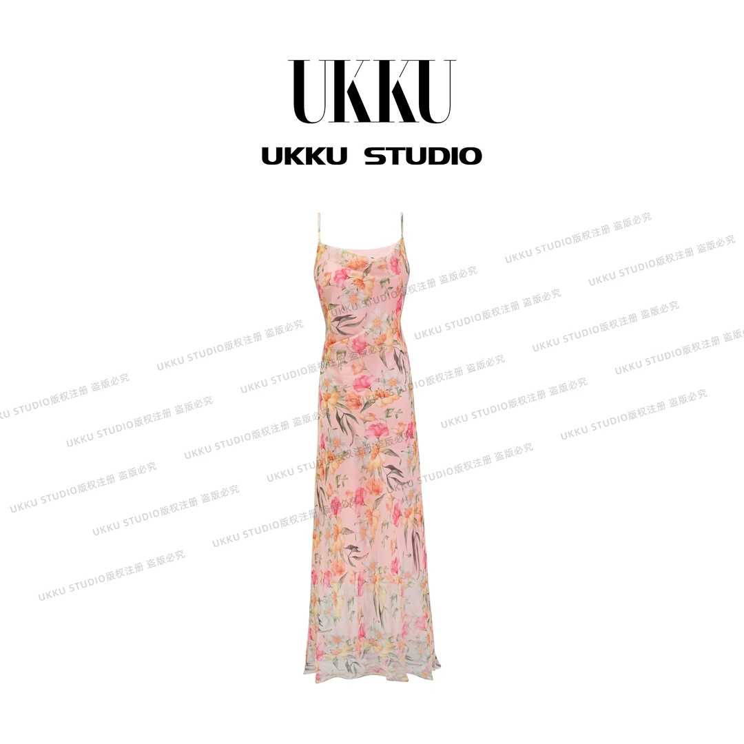 秀秀【UKKUSTUDIO】【粉黛佳人】夏季时尚气质收腰吊带连衣裙914431