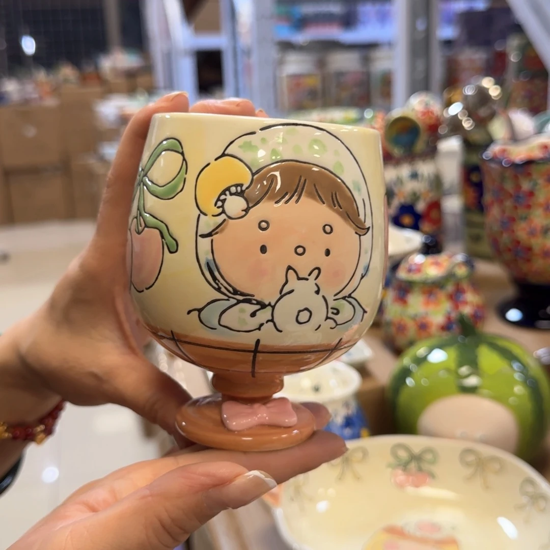 高角杯子一只看图