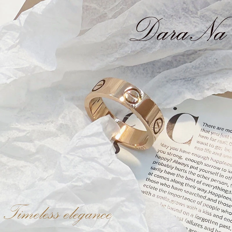 合金锆石戒指 合金情侣经典戒指一字小卡加love高版本轻奢饰品