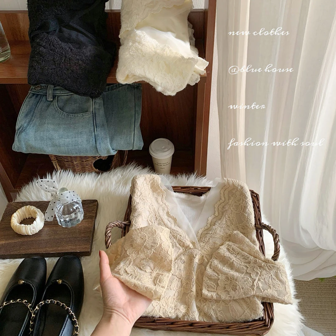 法式设计感小众温柔V领抓绒蕾丝衫女冬配毛毛外套好看的打底上衣