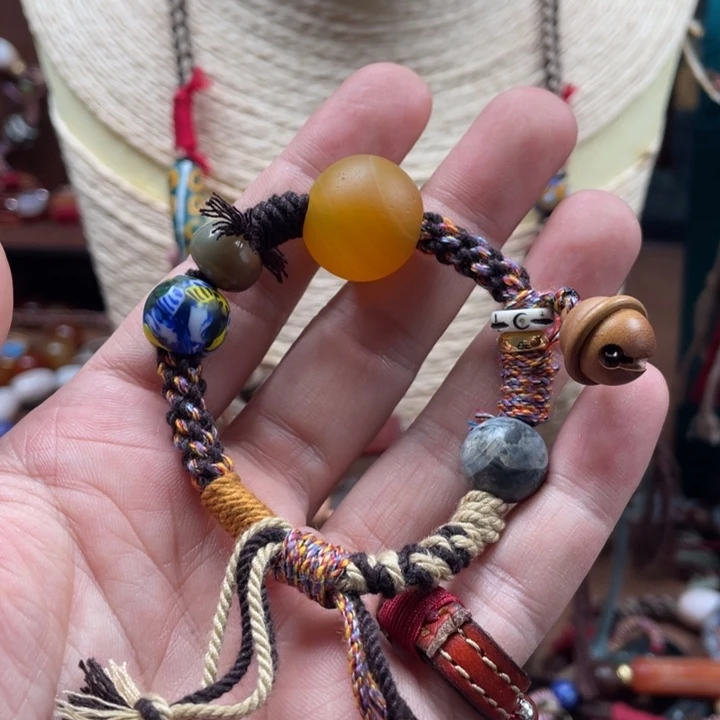 玛瑙/玉髓颈饰未镶嵌美***?