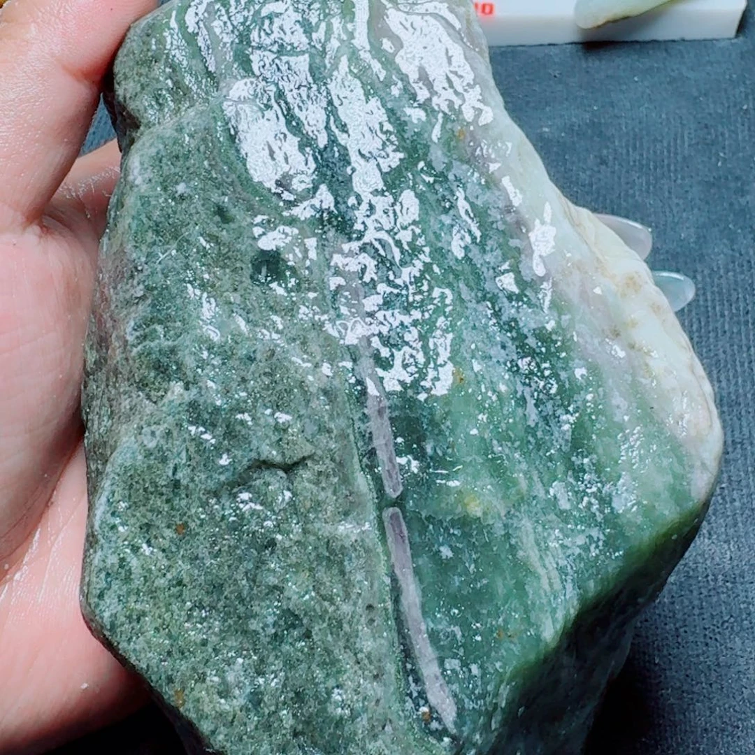 未镶嵌和田玉珠宝奇石