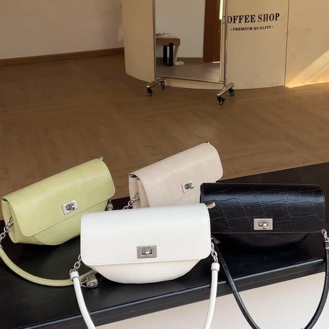 【梓俊箱包】8819轻奢做旧欧美时尚纯色单肩包百搭女士小众斜挎包