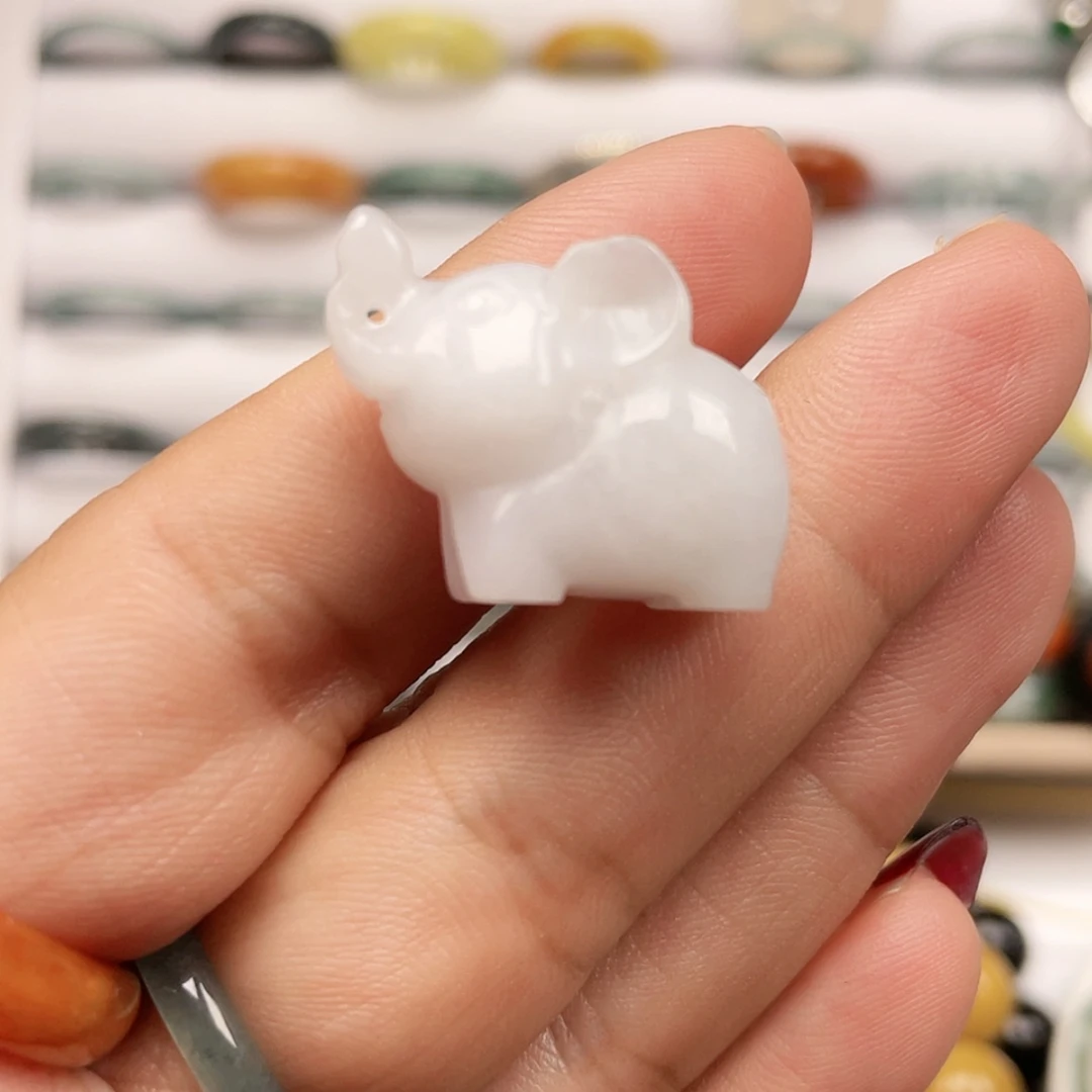 【闪购商品】翡翠颈饰未镶嵌天然