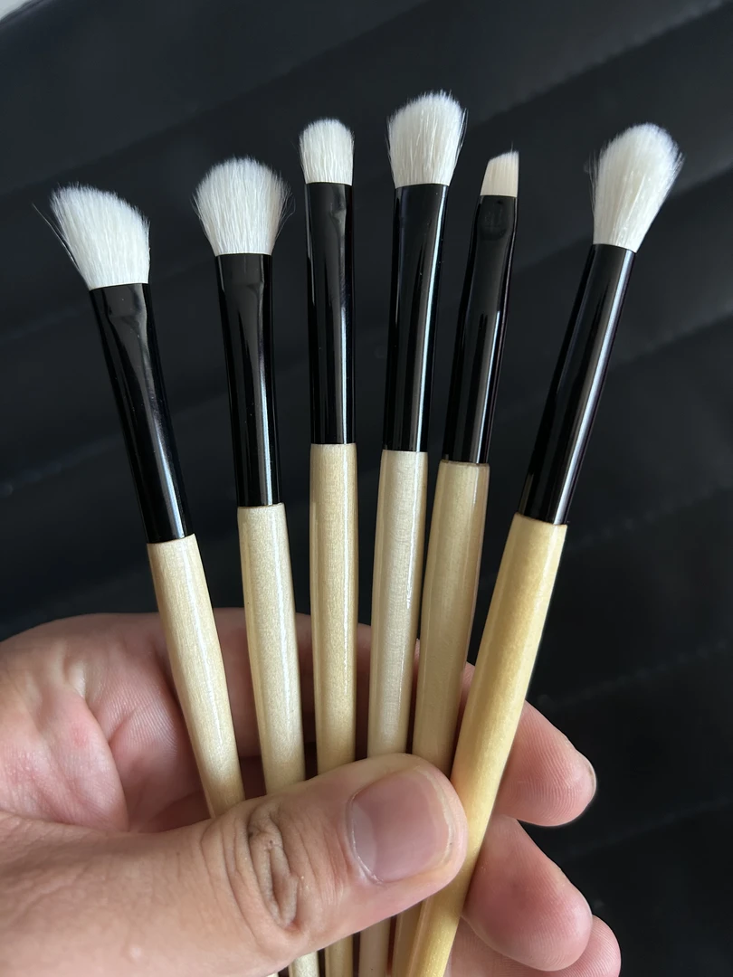 6支化妆刷白色柔软动物毛眼影刷鼻影刷眼线细节刷新手推荐刷子