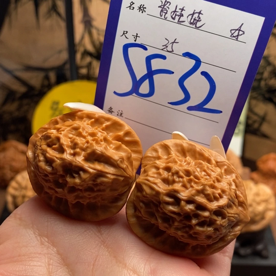 把件文玩核桃瓷娃娃35