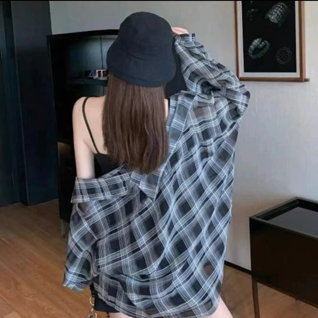 2025夏季新品时尚百搭薄款透气显瘦格子防晒衣衬衫女