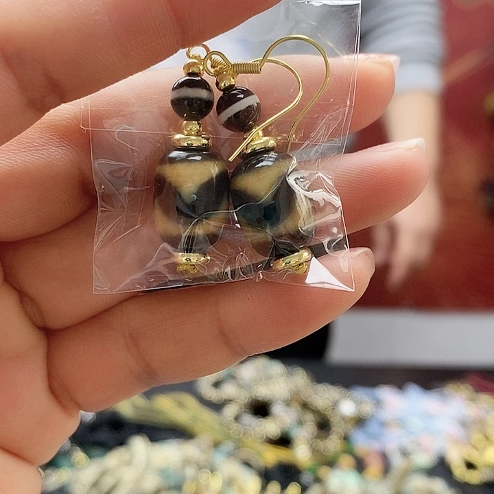 玛瑙/玉髓合金颈饰
