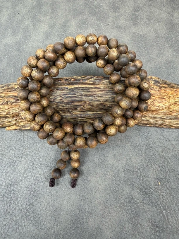 沉香奇楠沉香手串8mm脖挂乌身品种108颗25克花蜜香