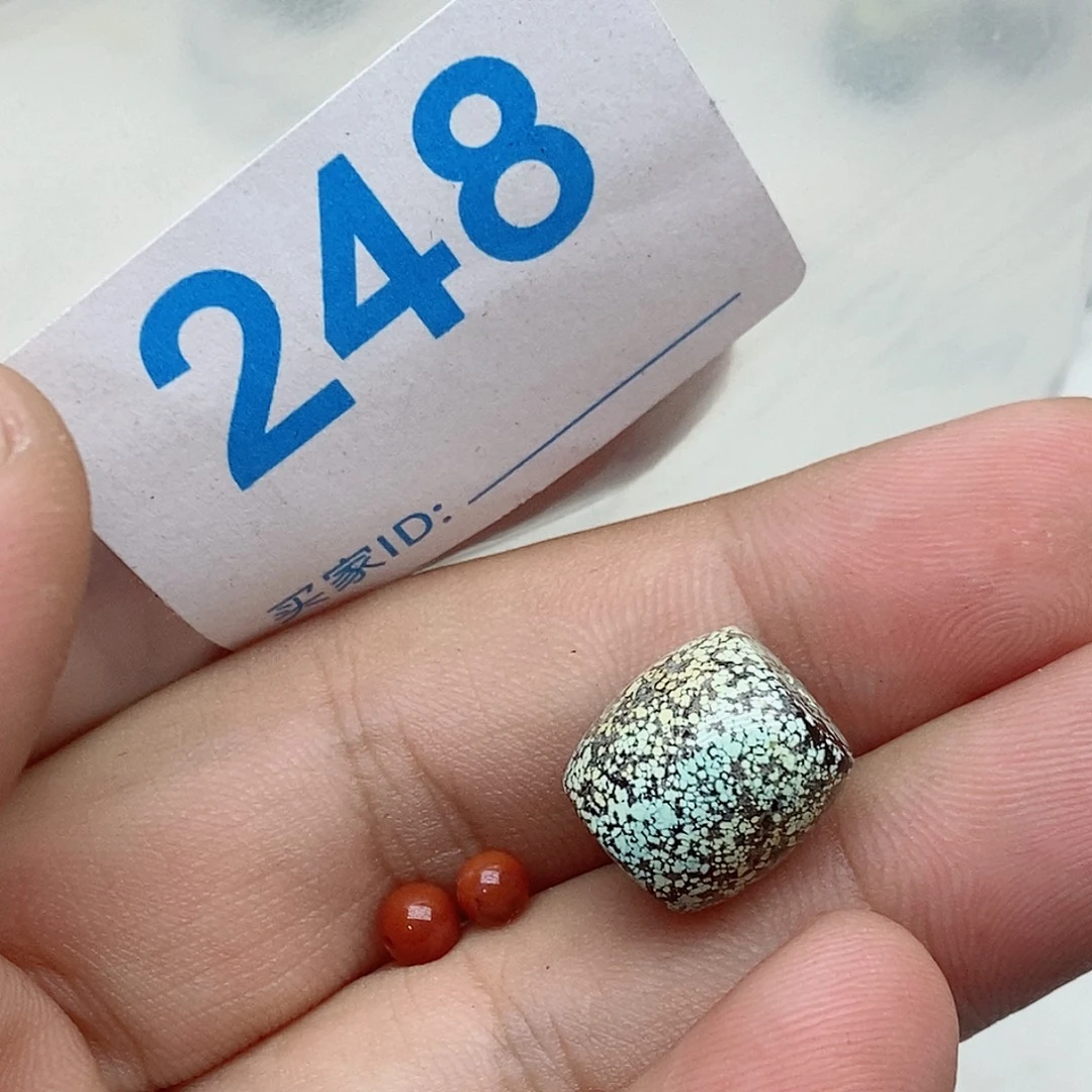 未镶嵌南红玛瑙珠宝奇石