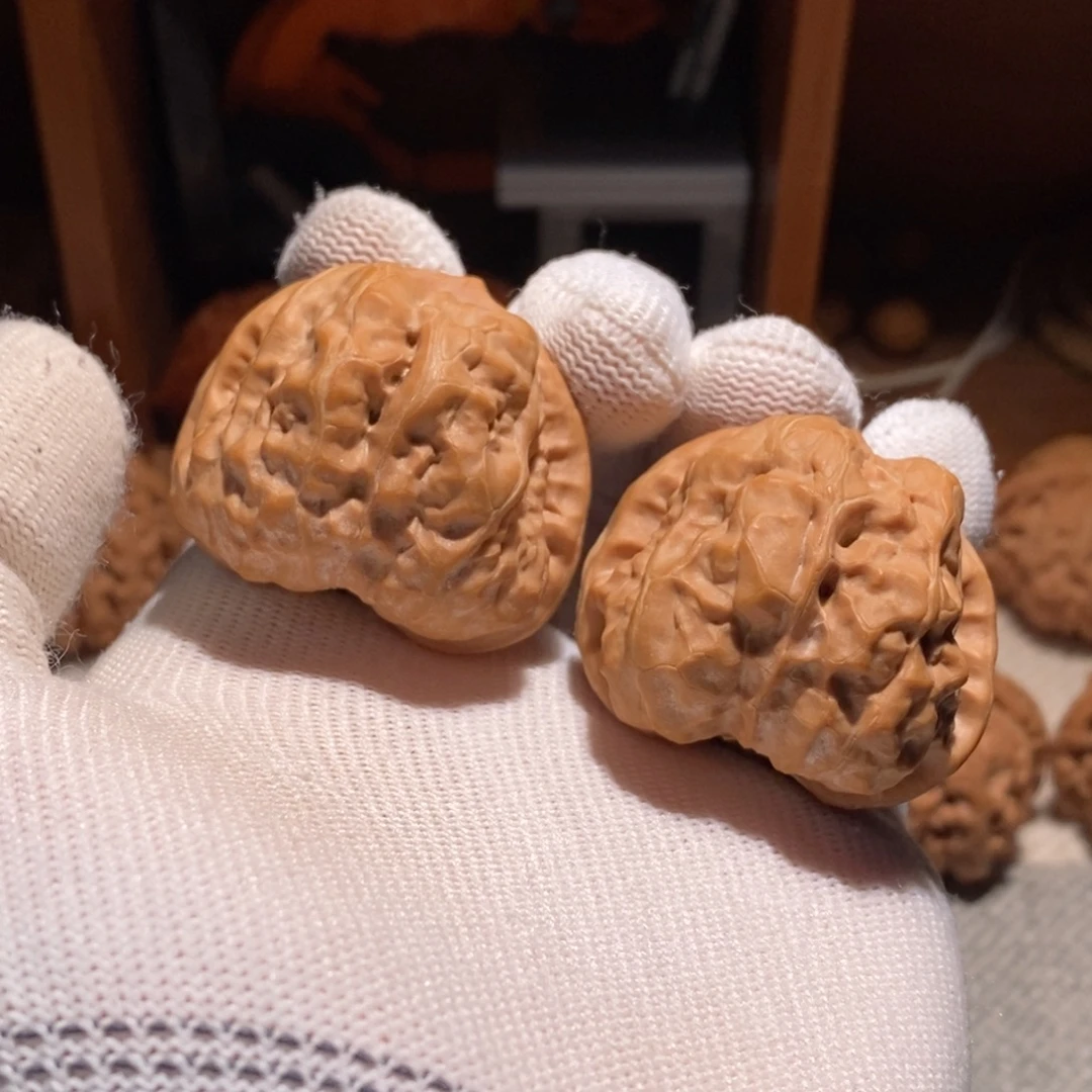 文玩核桃把件蛤蟆头H134