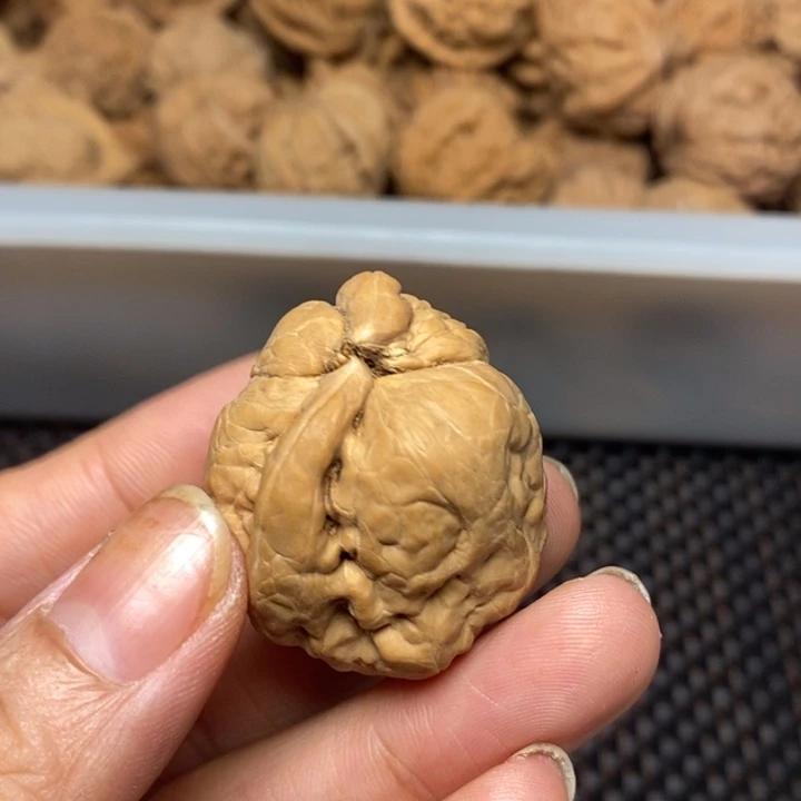 山***雾吊坠文玩核桃文玩核桃异形单只