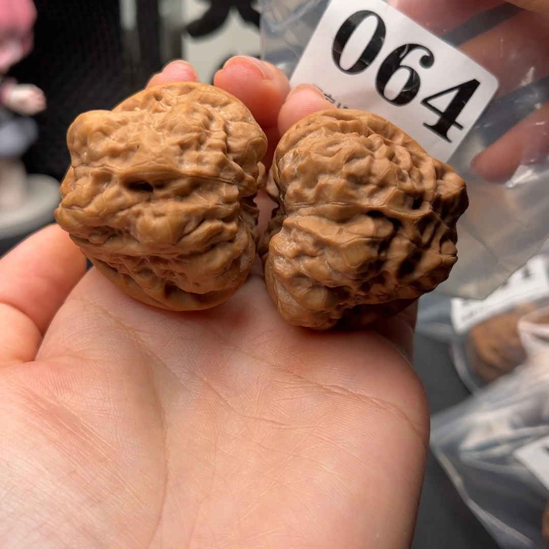 吊坠文玩核桃三角44/48