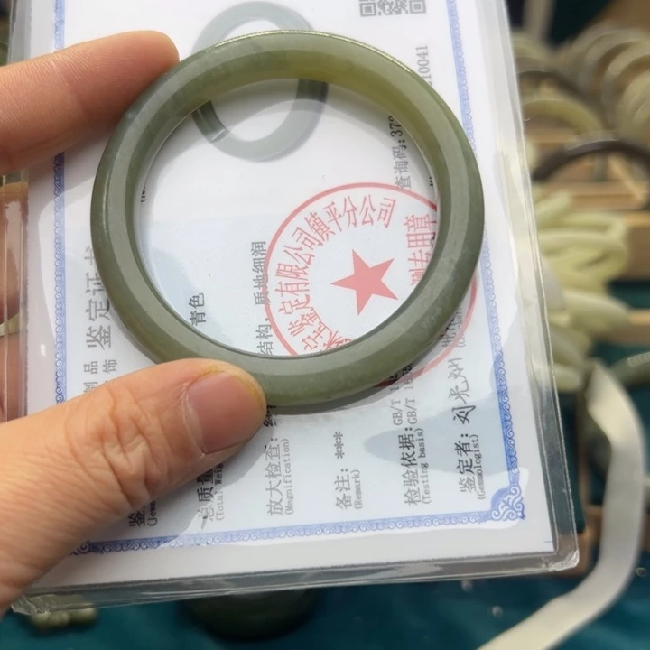 和田玉手镯未镶嵌55圈围10377