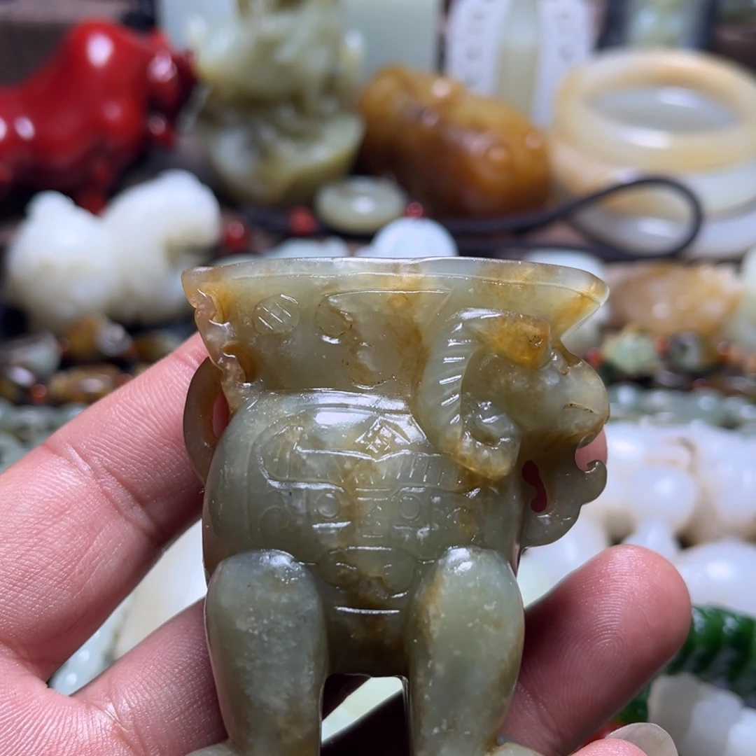 和田玉未镶嵌挂件