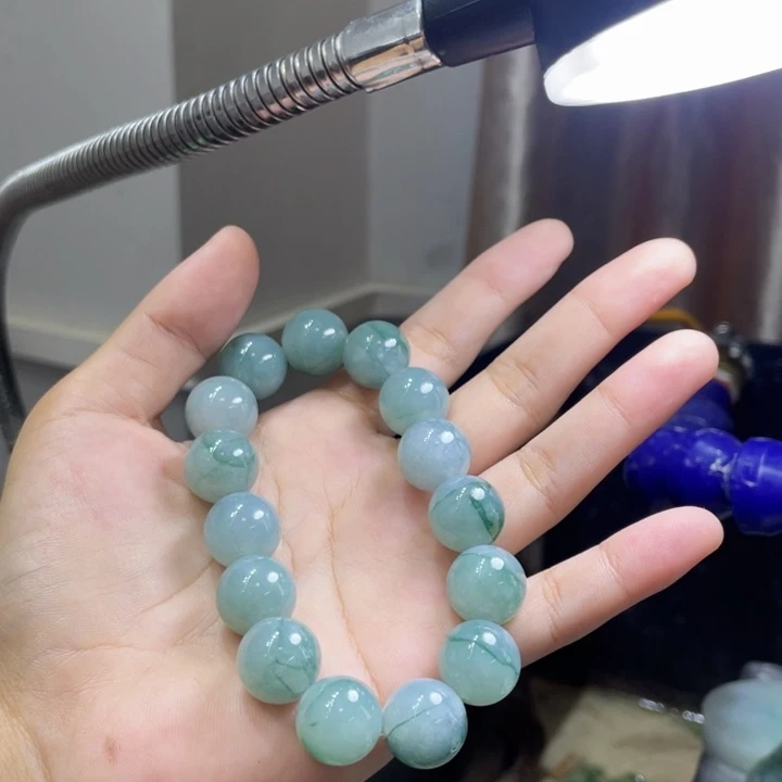 垒***未镶嵌定制翡翠边角料