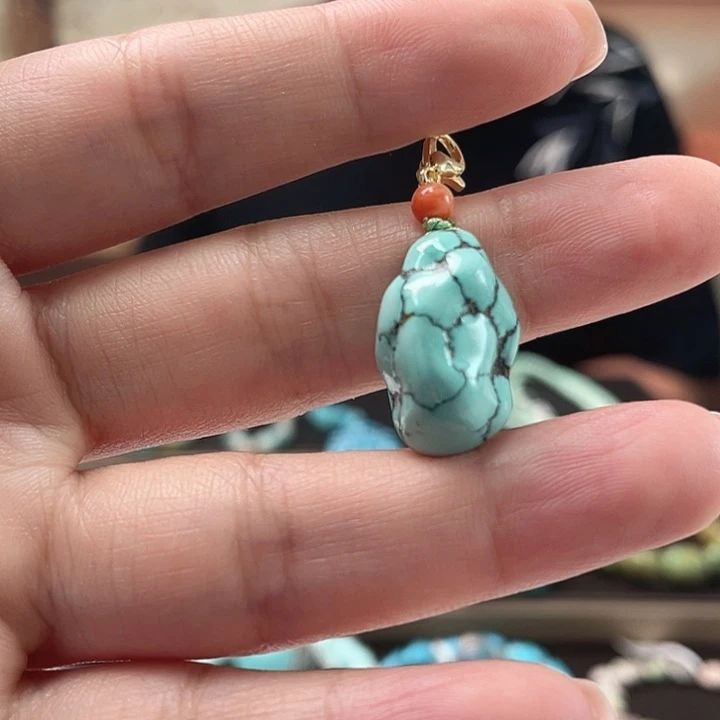 未镶嵌绿松石珠宝奇石