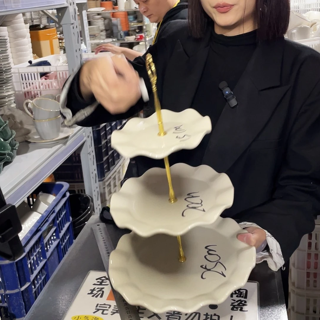 瓷片556。           1套