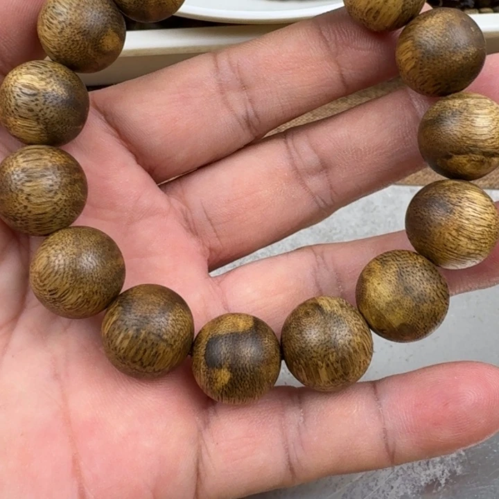 W****沉香手串金沙叶手串13克
