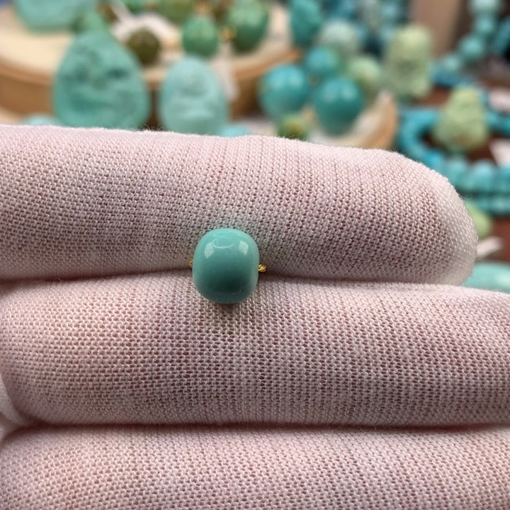 绿松石未镶嵌珠宝奇石8.3mm