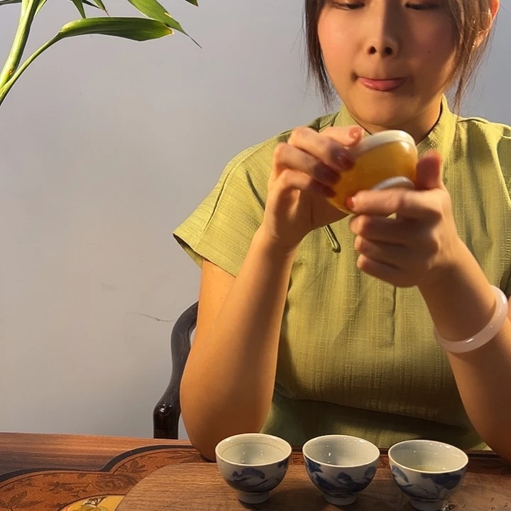 爱***眼蟋蟀牛角配水塔……爱眼……