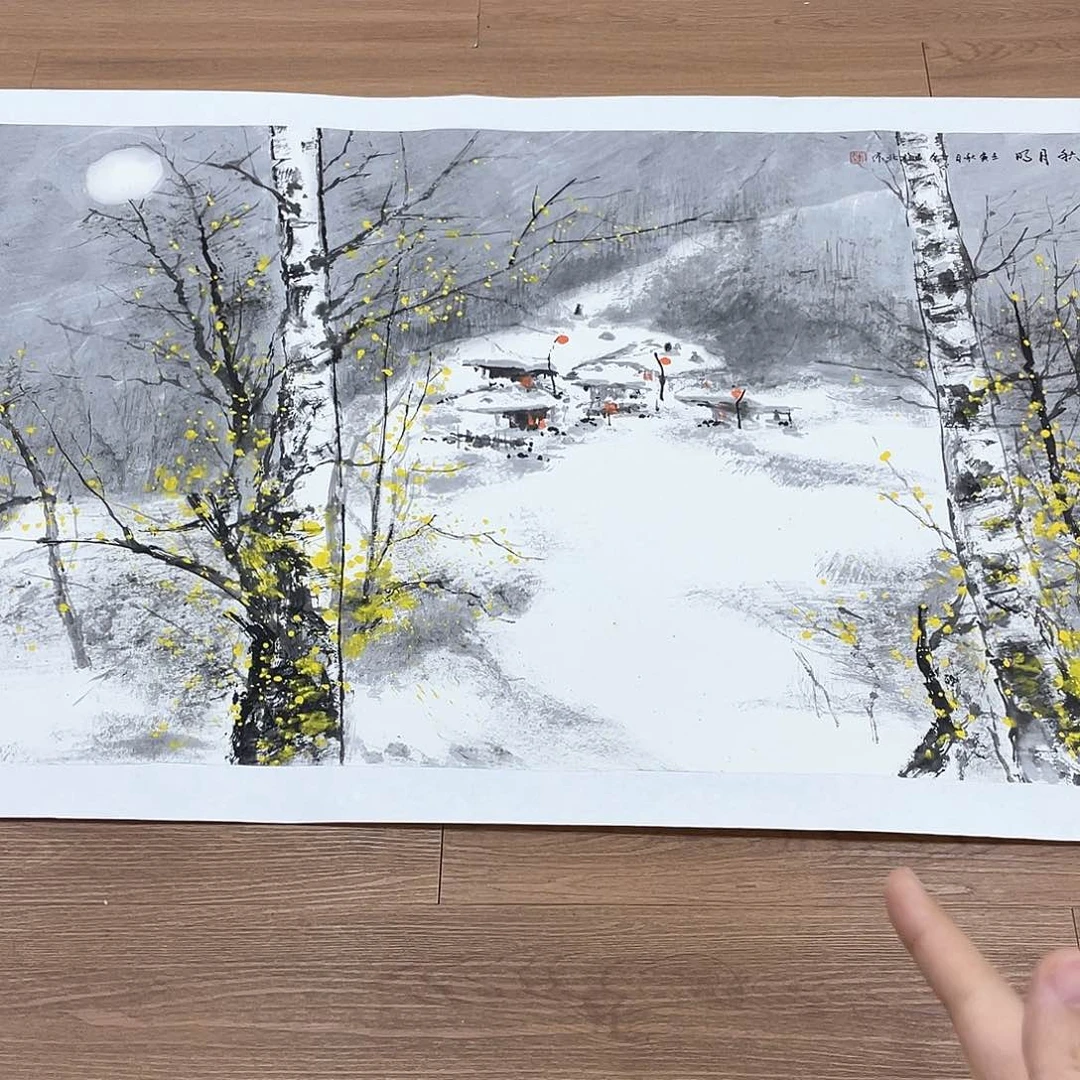 国画把头靠上的感觉真的挺