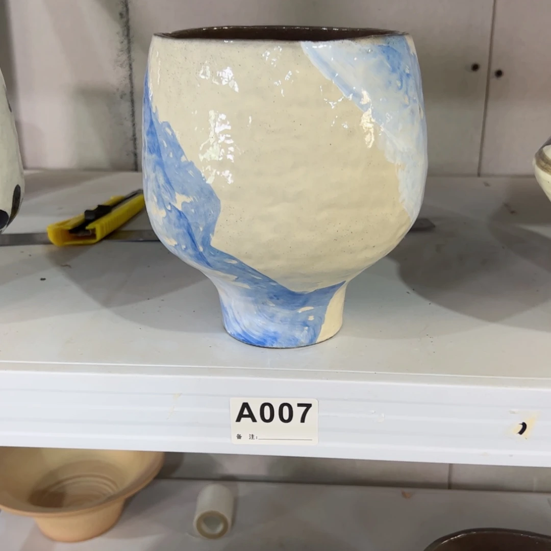 红陶洛*薇口13高18有孔