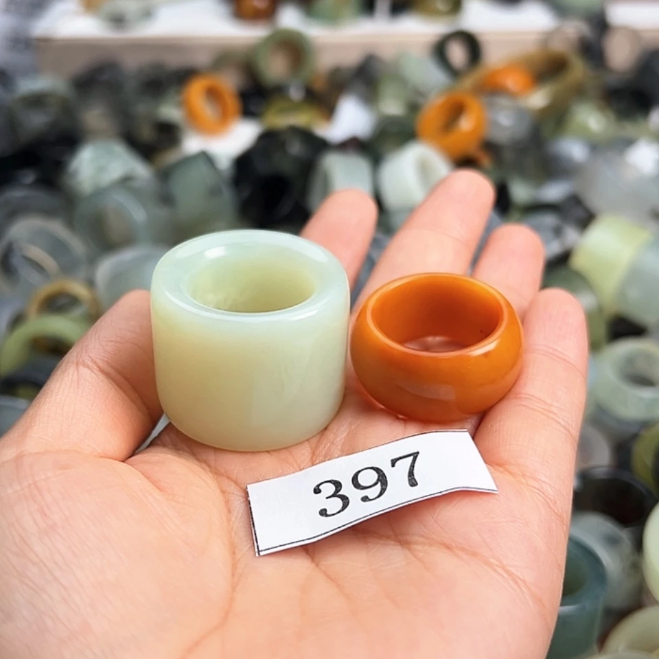 【闪购商品】未镶嵌蛇纹石玉戒指岁**然