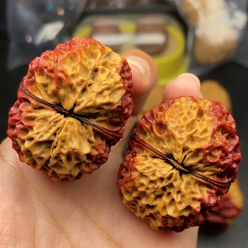 【闪购商品】把件文玩核桃41尺铁绣球51克