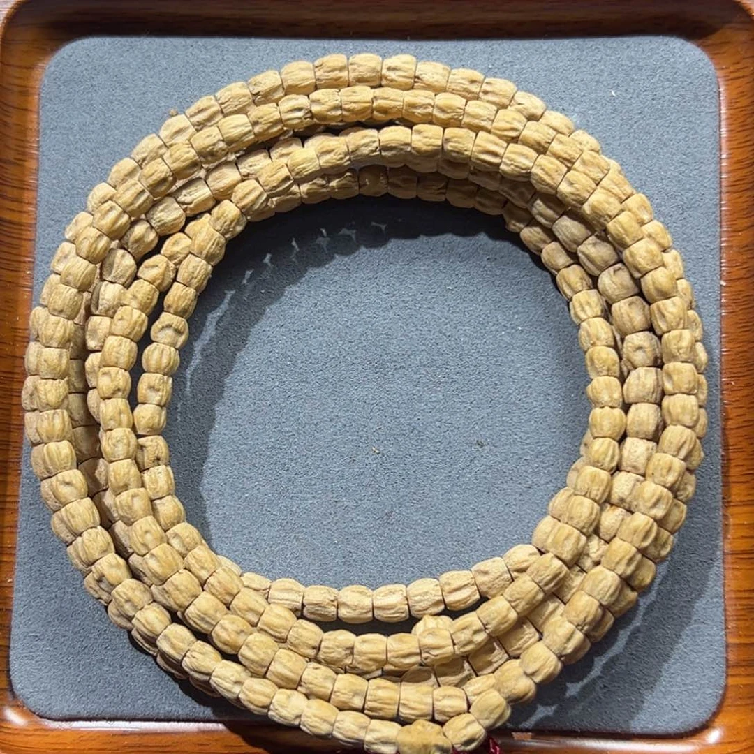 柏香籽/百香籽手串D06