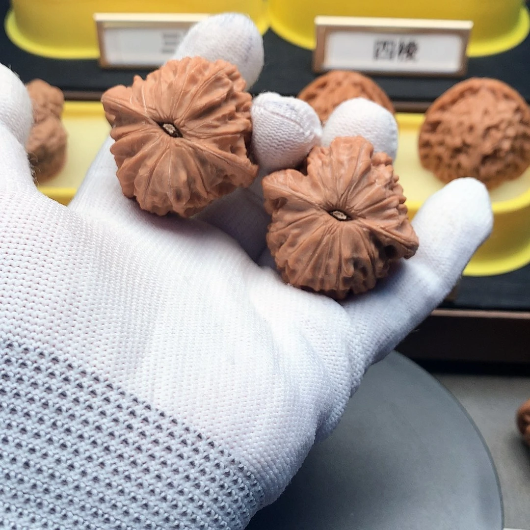 维***安吊坠文玩核桃682号磨盘40