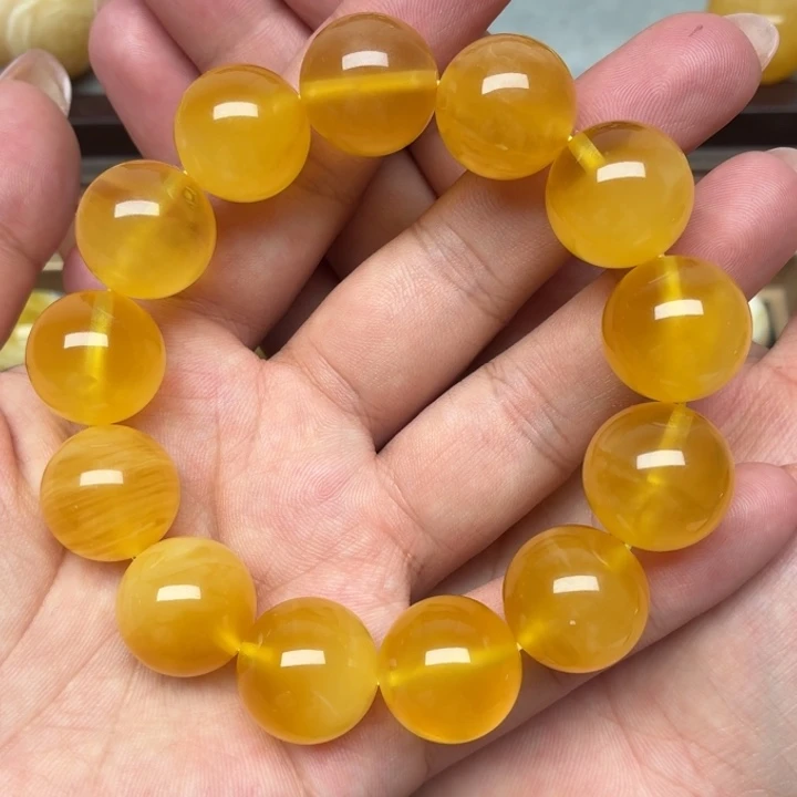 未镶嵌琥珀裸石微瑕16+