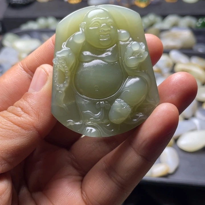 和田玉未镶嵌珠宝半成品