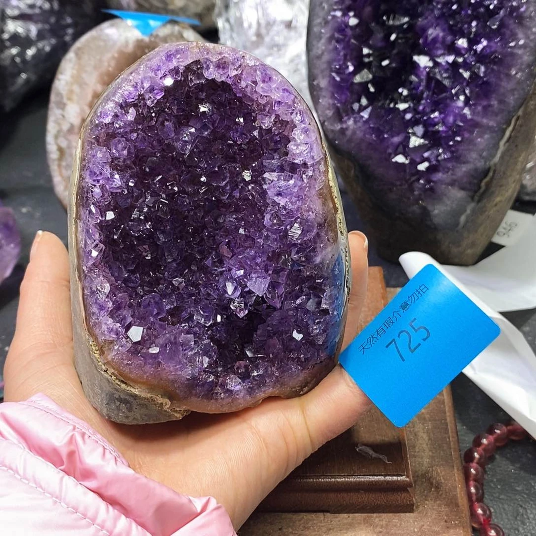 水晶大型摆件（非配饰）未镶嵌