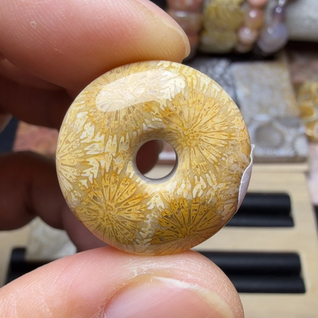 硅化玉未镶嵌纯天然色有机玉石保真色