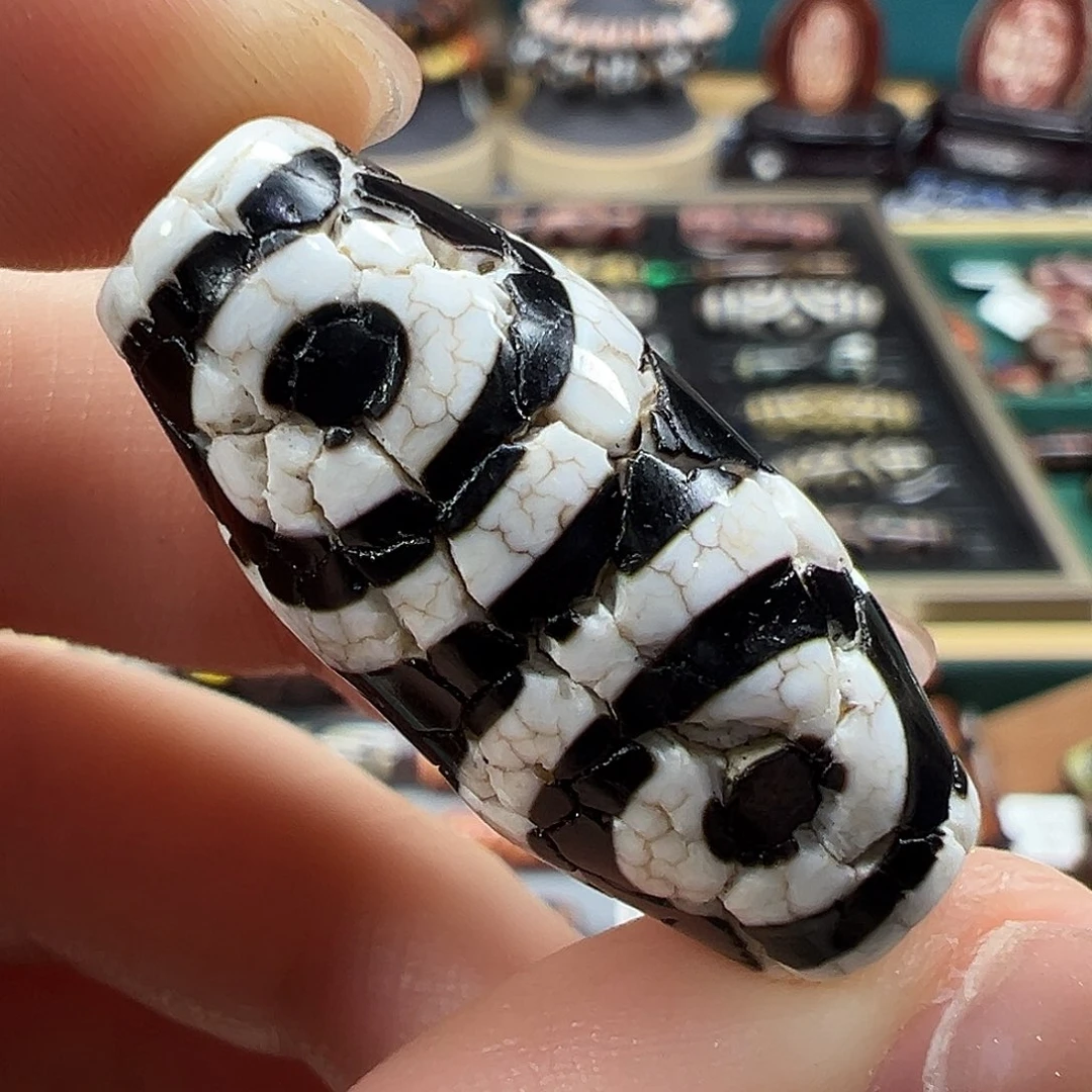 玛瑙/玉髓未镶嵌珠宝半成品老台一宝盖三眼30.4✖️13.6